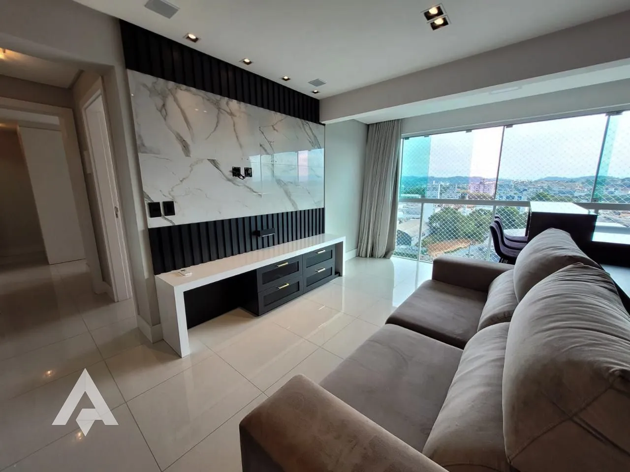 Apartamento mobiliado de 2 dormitórios à venda por R$ 560,000,00 - Bairro Itoupava Norte - Blumenau/SC - foto 1