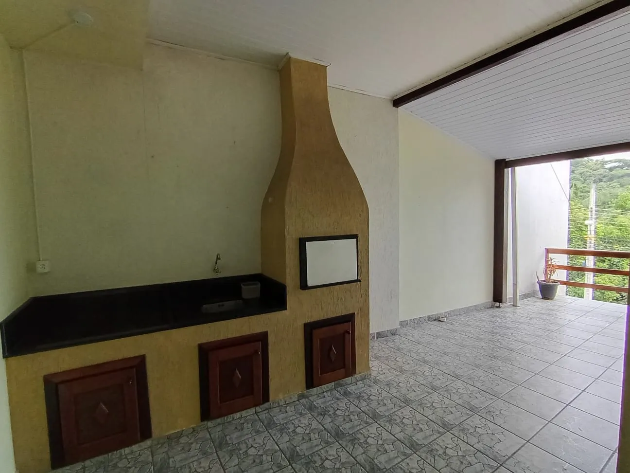 Ótima casa de 03 dormitórios sendo uma suíte no bairro Progresso para venda. — foto 7