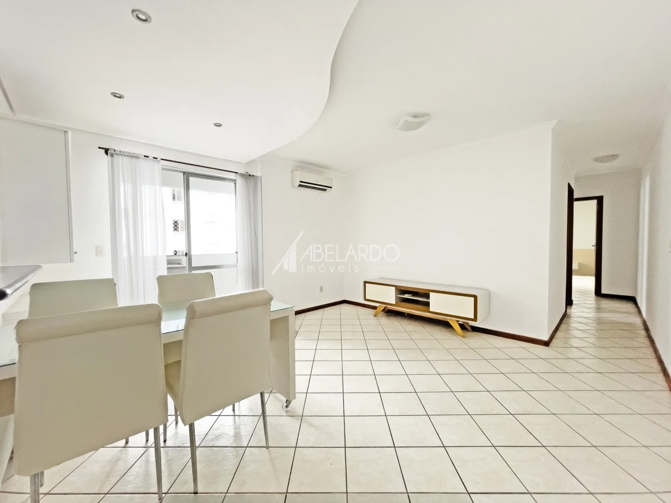 APARTAMENTO SEMIMOBILIADO COM DOIS DORMITÓRIOS - NO BAIRRO ITOUPAVA SECA — foto 7