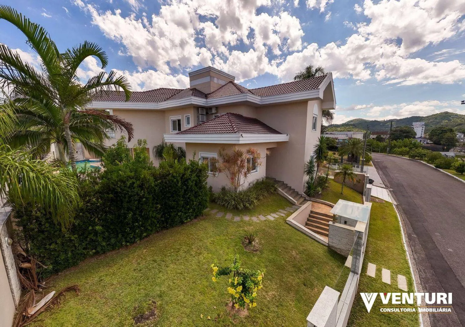 Casa à venda, 451 m por R$ 3.300.000,00 - Itoupava Norte - Blumenau/SC — foto 3