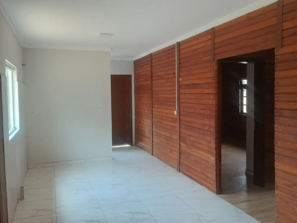 CASA + EDÍCULA COM AMPLO TERRENO — foto 3