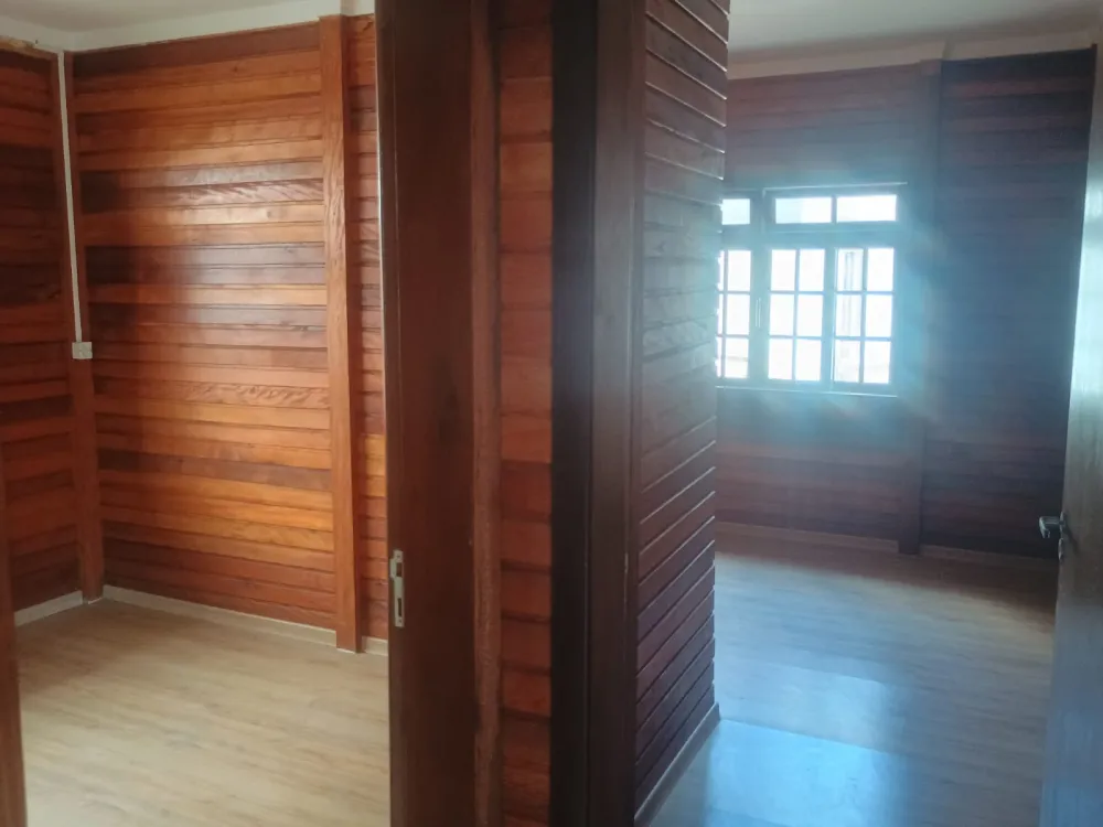 CASA + EDÍCULA COM AMPLO TERRENO — foto 6