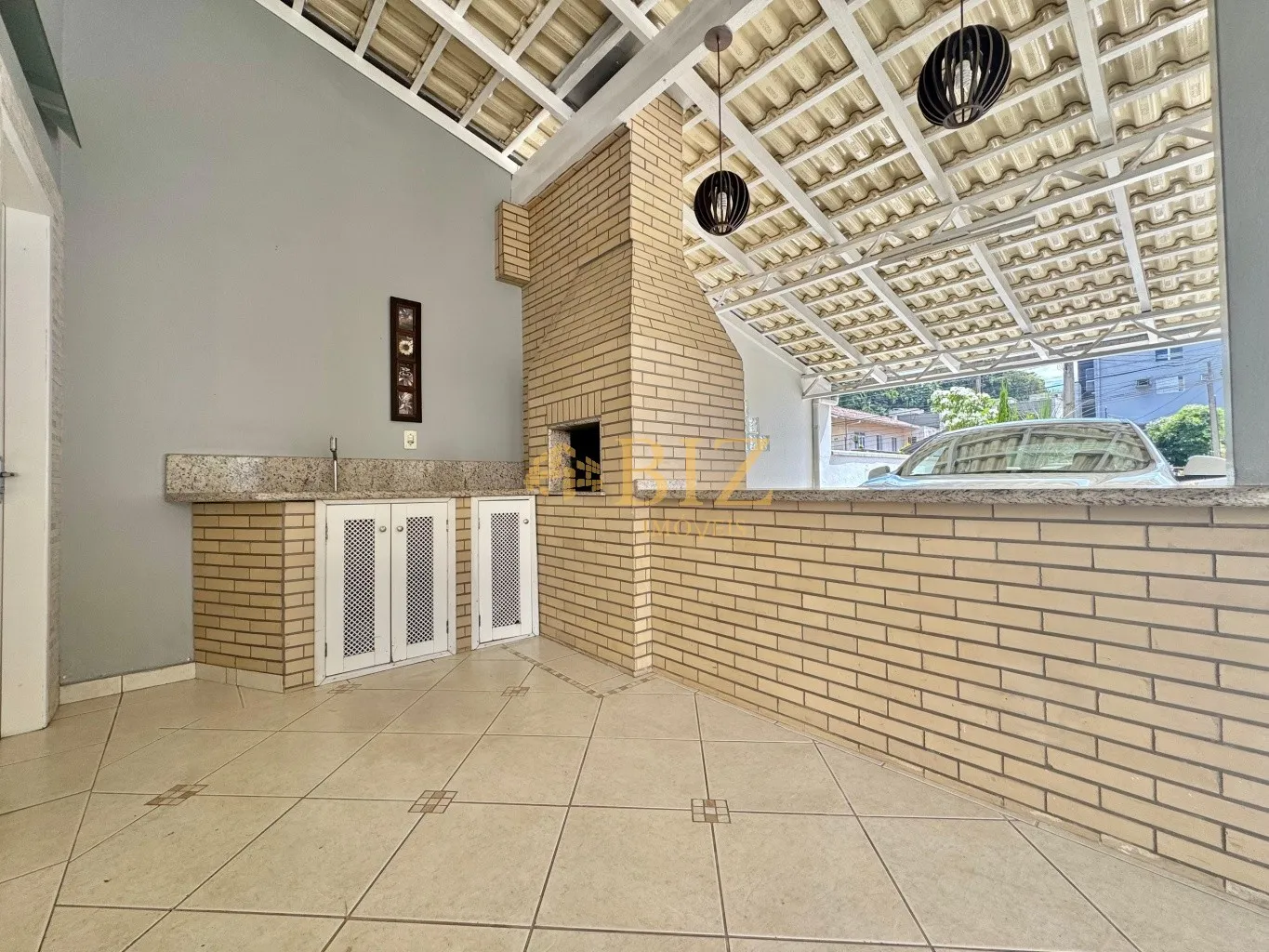 Casa mista em terreno com 304m no início do Bairro Água Verde! — foto 7