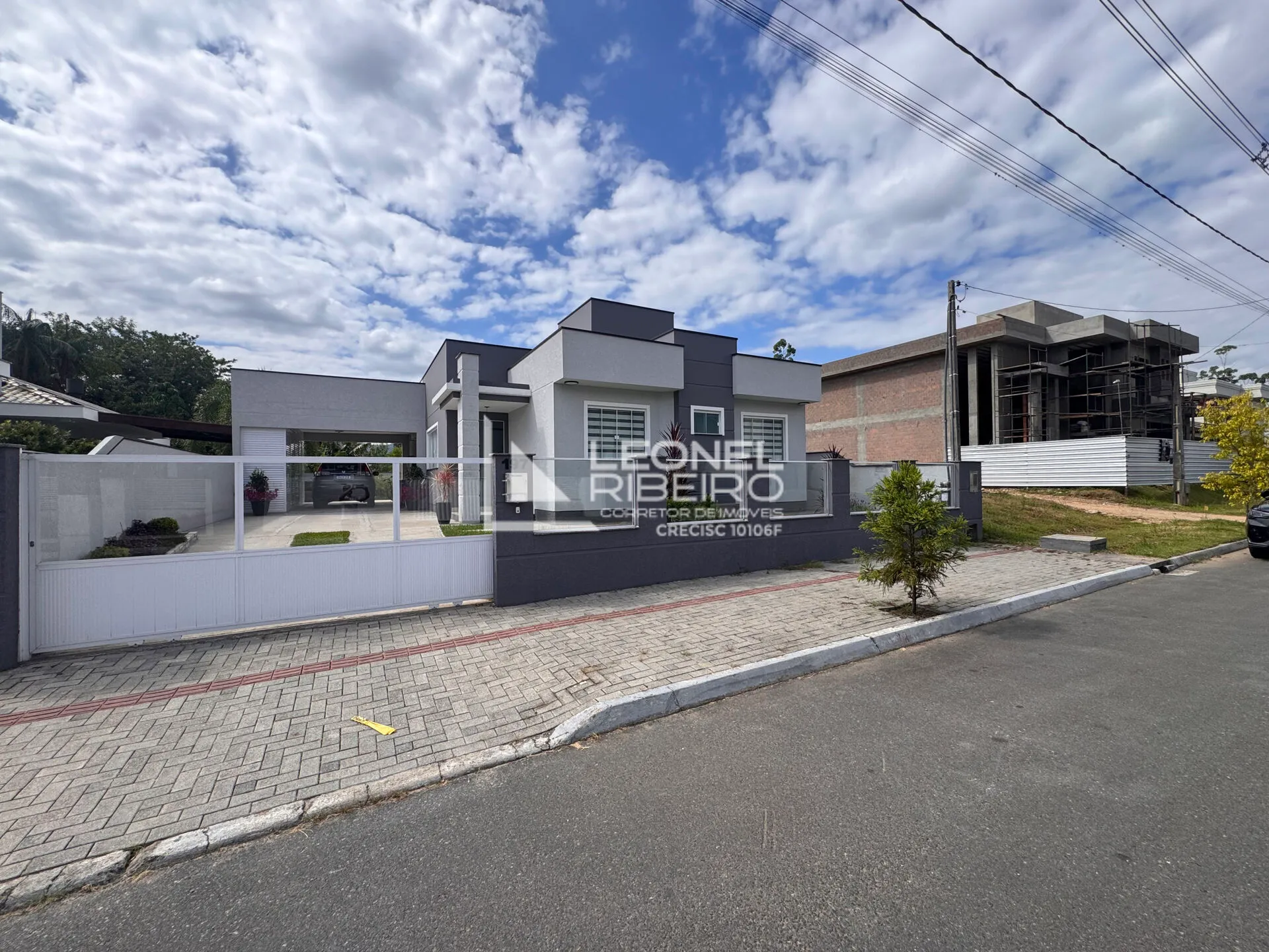 Casa alto padrão com 3 dormitórios (1 suíte) à venda, 126 m no bairro Das Capitais em Timbó-SC — foto 7