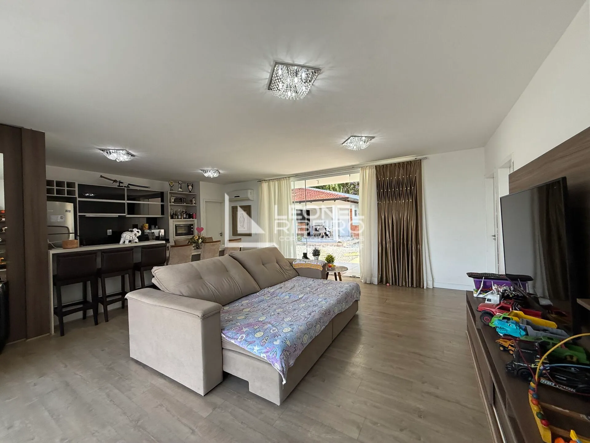 Casa com 3 dormitórios (1 suíte) à venda, 204 m no bairro Quintino em Timbó/SC — foto 4