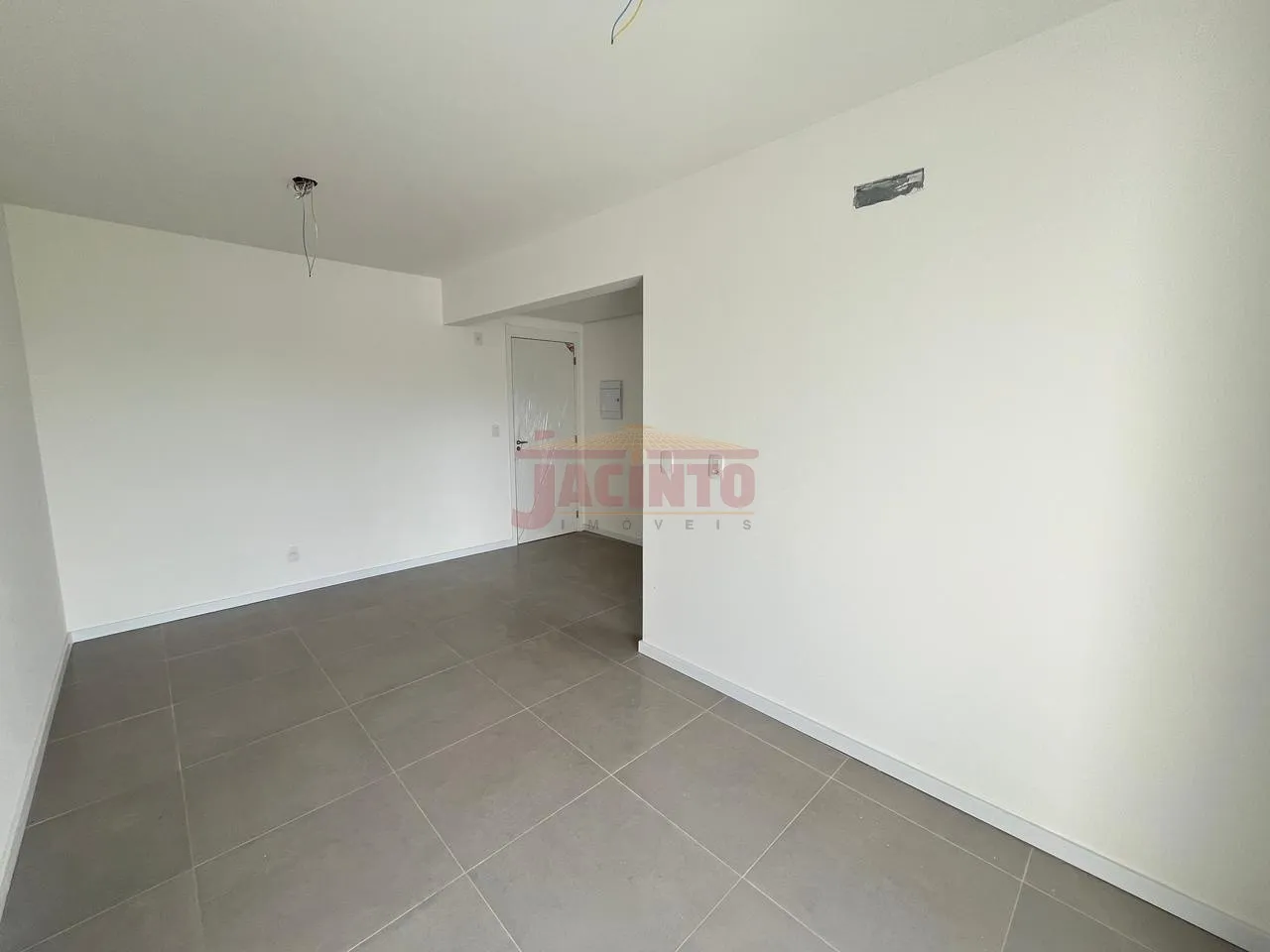 Apartamento novo com 2 dormitórios no Bairro Fortaleza Alta. — foto 3