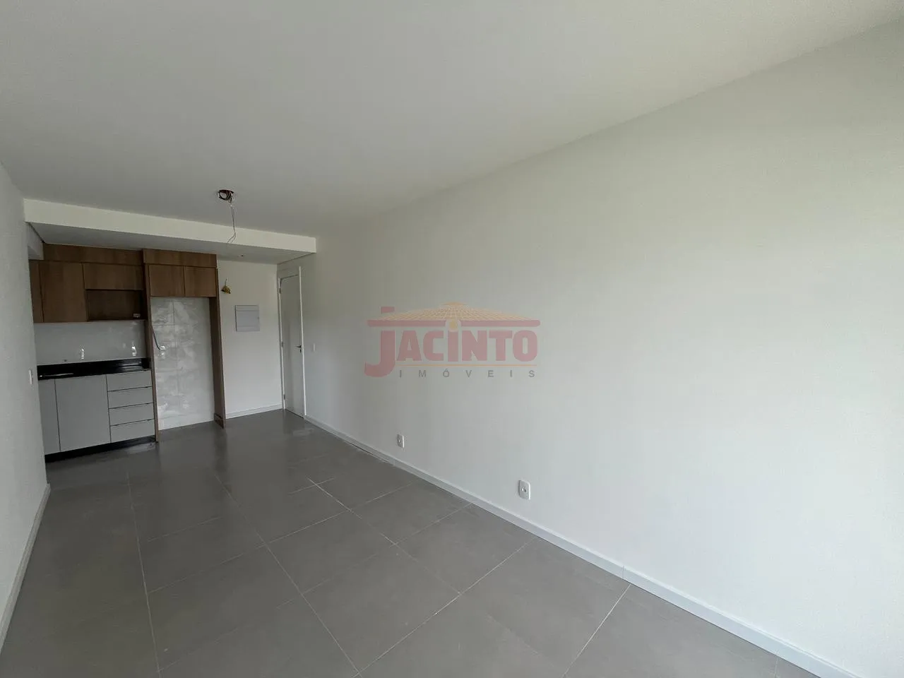 Apartamento novo semi mobiliado com 2 dormitórios no Bairro Fortaleza Alta. — foto 6
