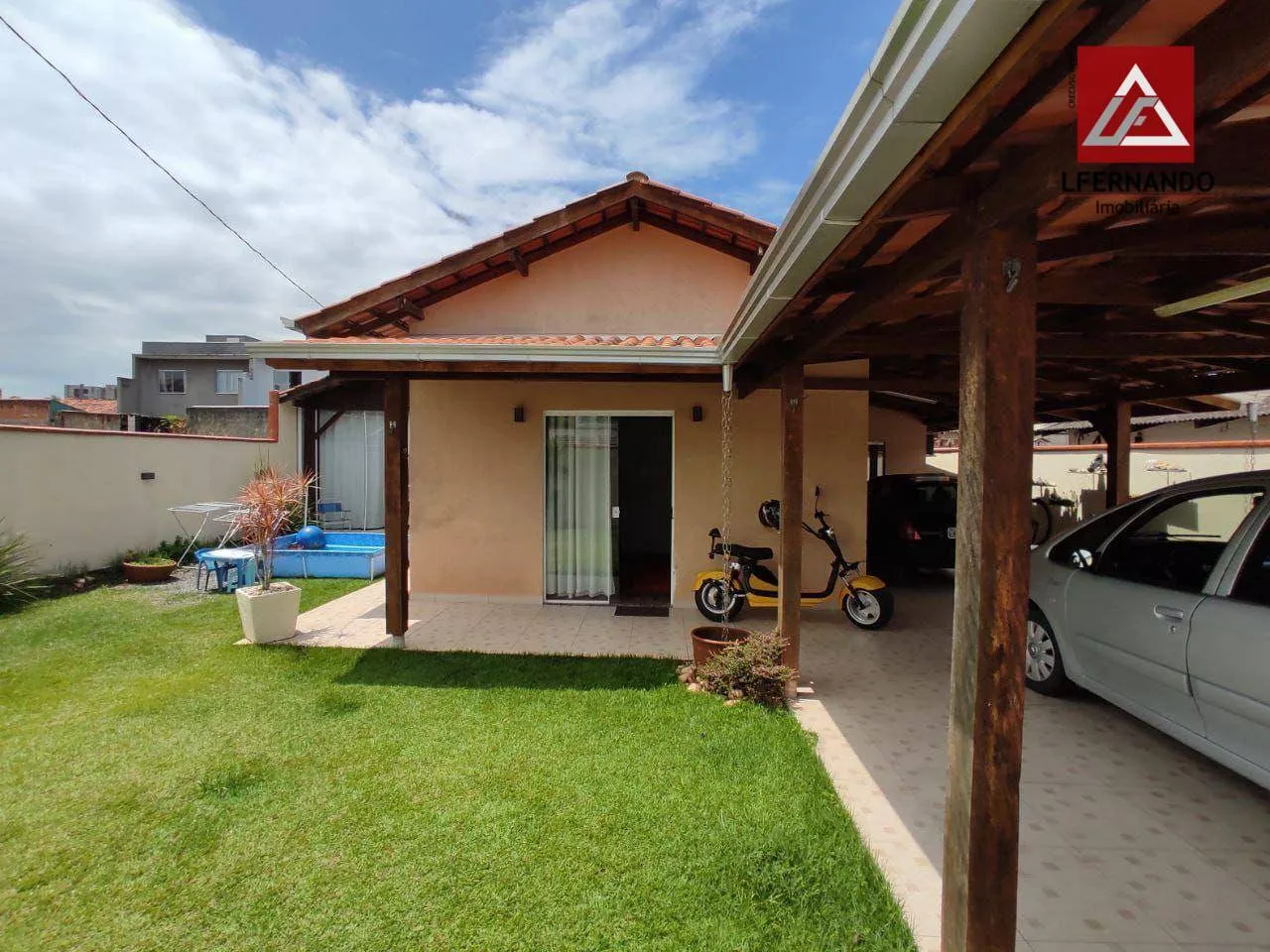 Casa com 5 dormitórios à venda por R$ 850.000,00 - Santo Antonio - Balneário Piçarras/SC - foto 1