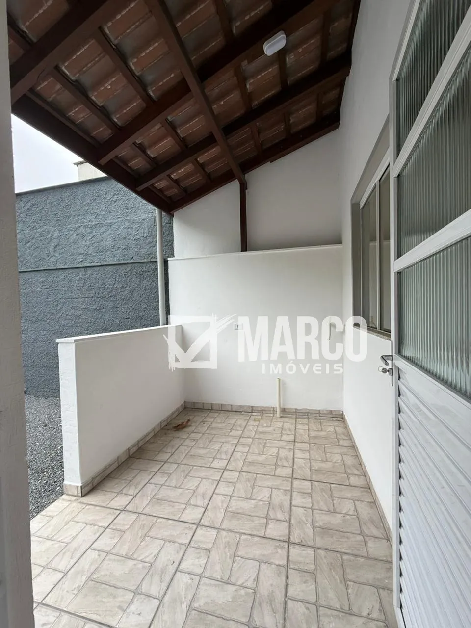 Casa recém reformada à venda no Centro de Pomerode — foto 4