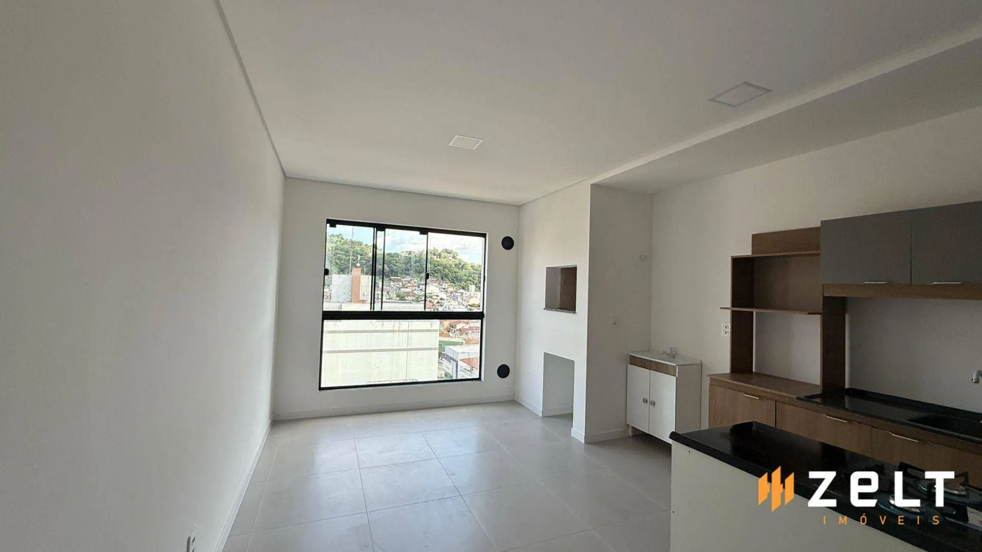 Apartamento com 2 dormitórios à venda, 66 m por R$ 550.000,00 - Água Verde - Blumenau/SC — foto 2