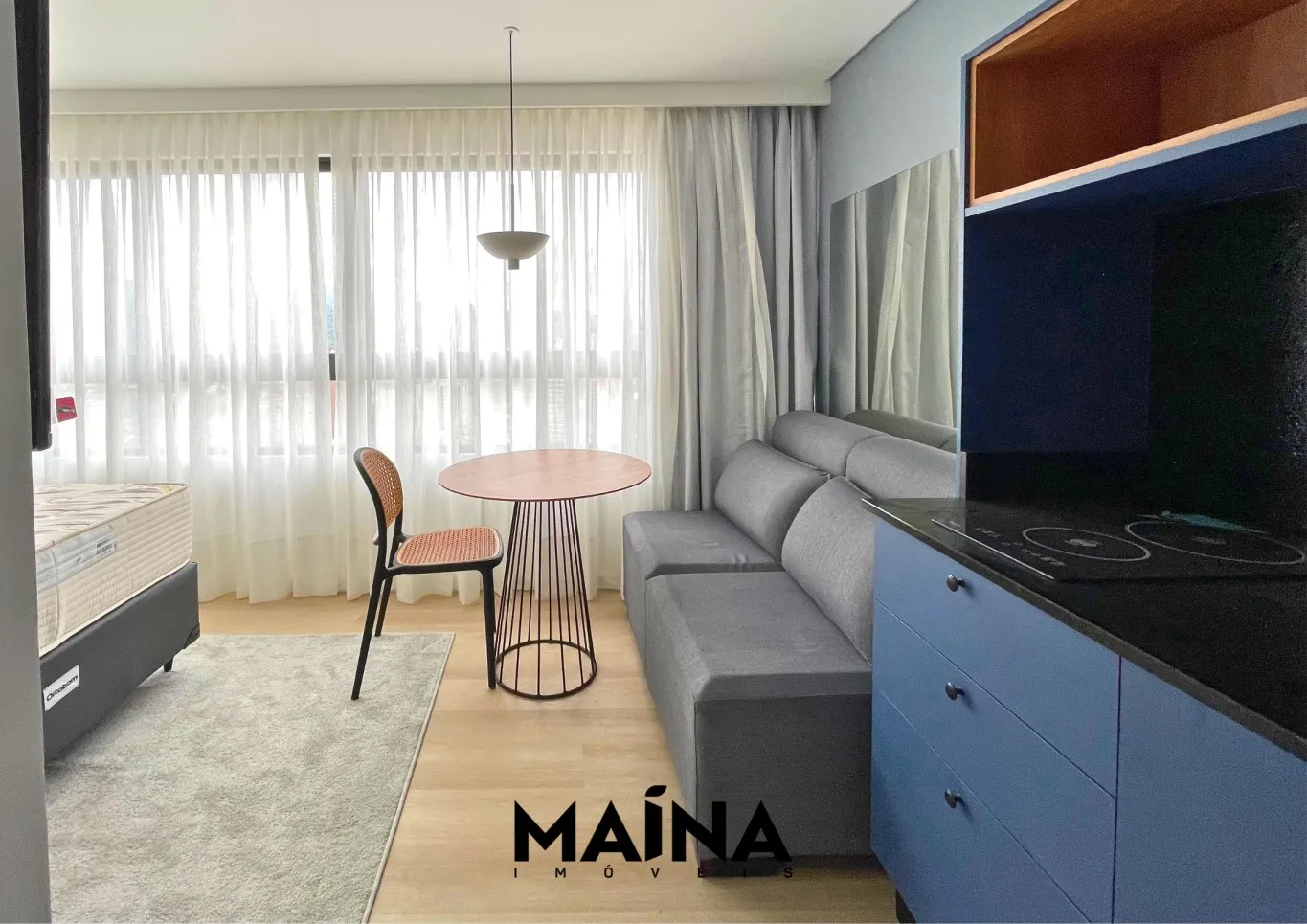 LOFT MOBILIADO | AO LADO DA VILA GERMÂNICA! - foto 1