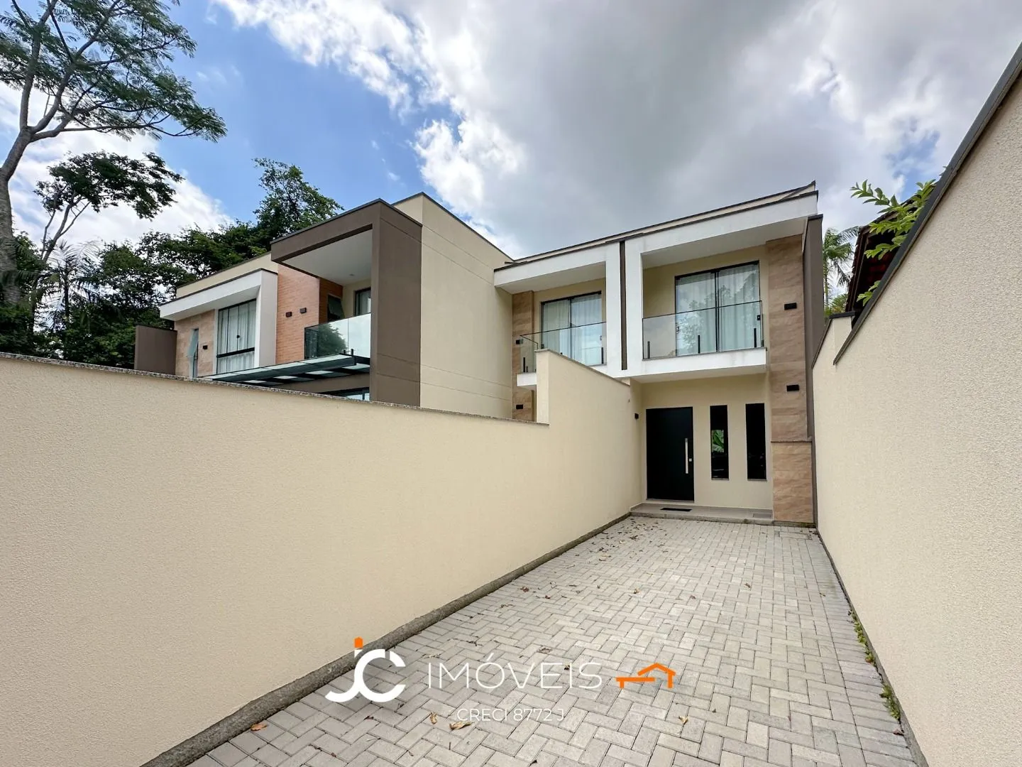 Sobrado com 2 suítes à venda, 97 m por R$ 799.000 - Água Verde - Blumenau/SC — foto 3