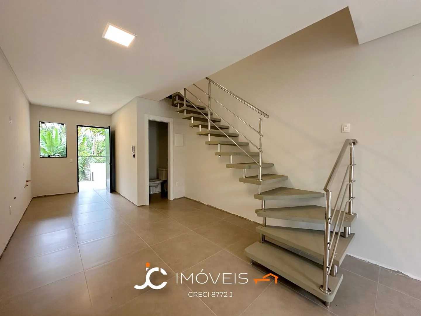 Sobrado com 2 dormitórios à venda, 95 m por R$ 599.000,00 - Água Verde - Blumenau/SC — foto 3