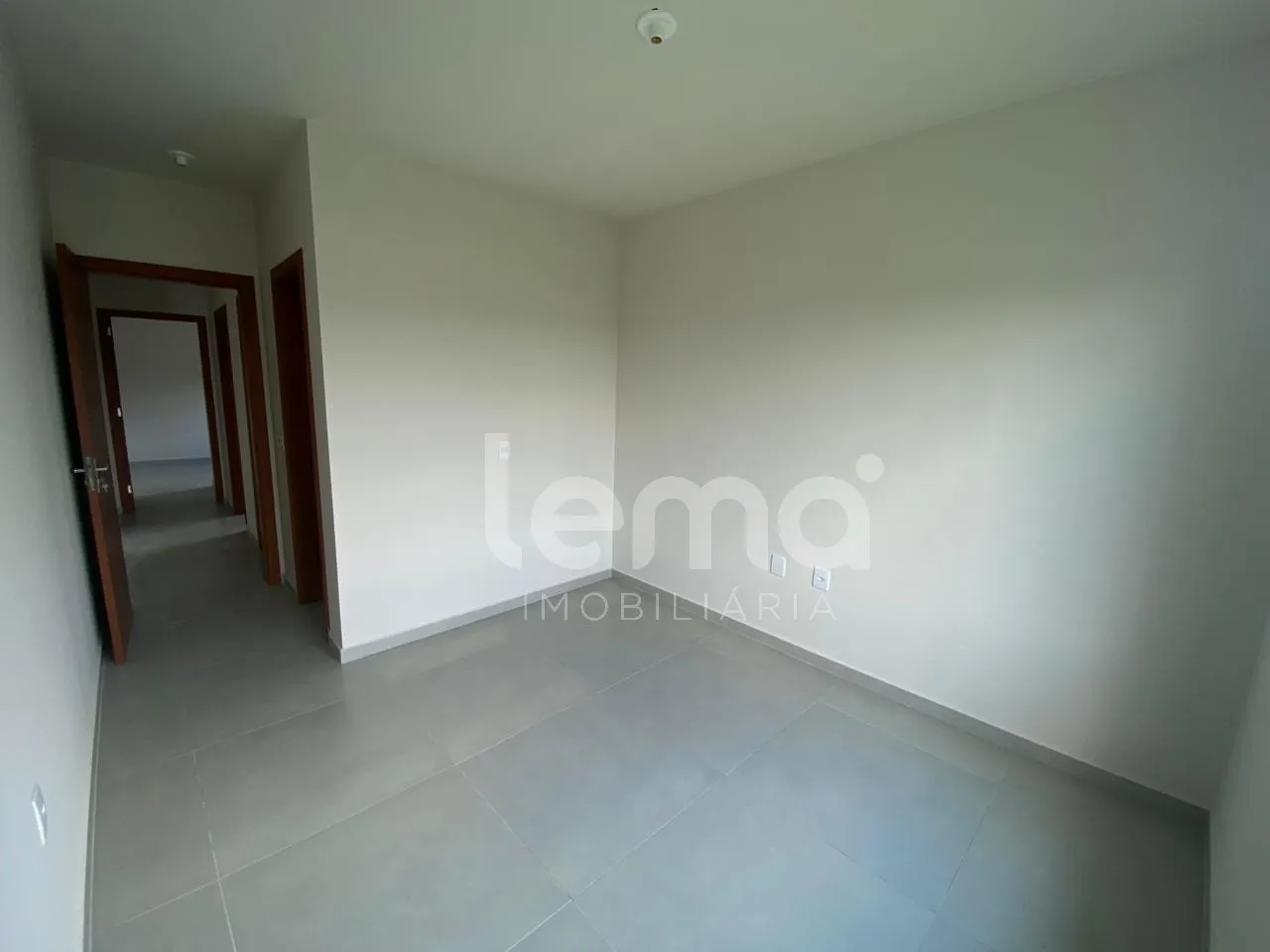 Casa de esquina com 3 dormitórios sendo 1 suíte em Indaial. — foto 7
