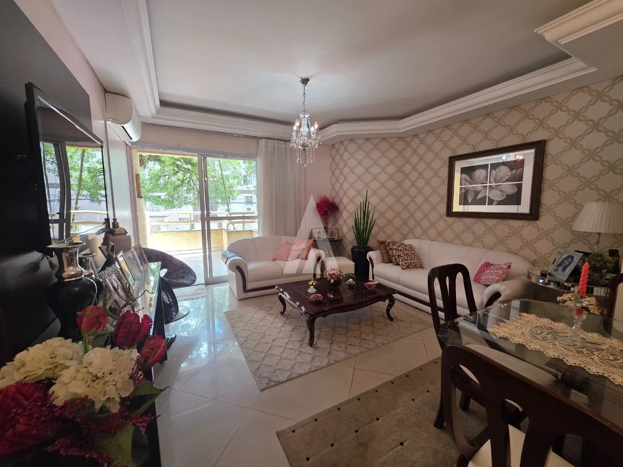 Apartamento com 1 suíte e 2 quartos à venda no bairro Santo Antônio em Joinville-SC por R$590.000,00. — foto 2