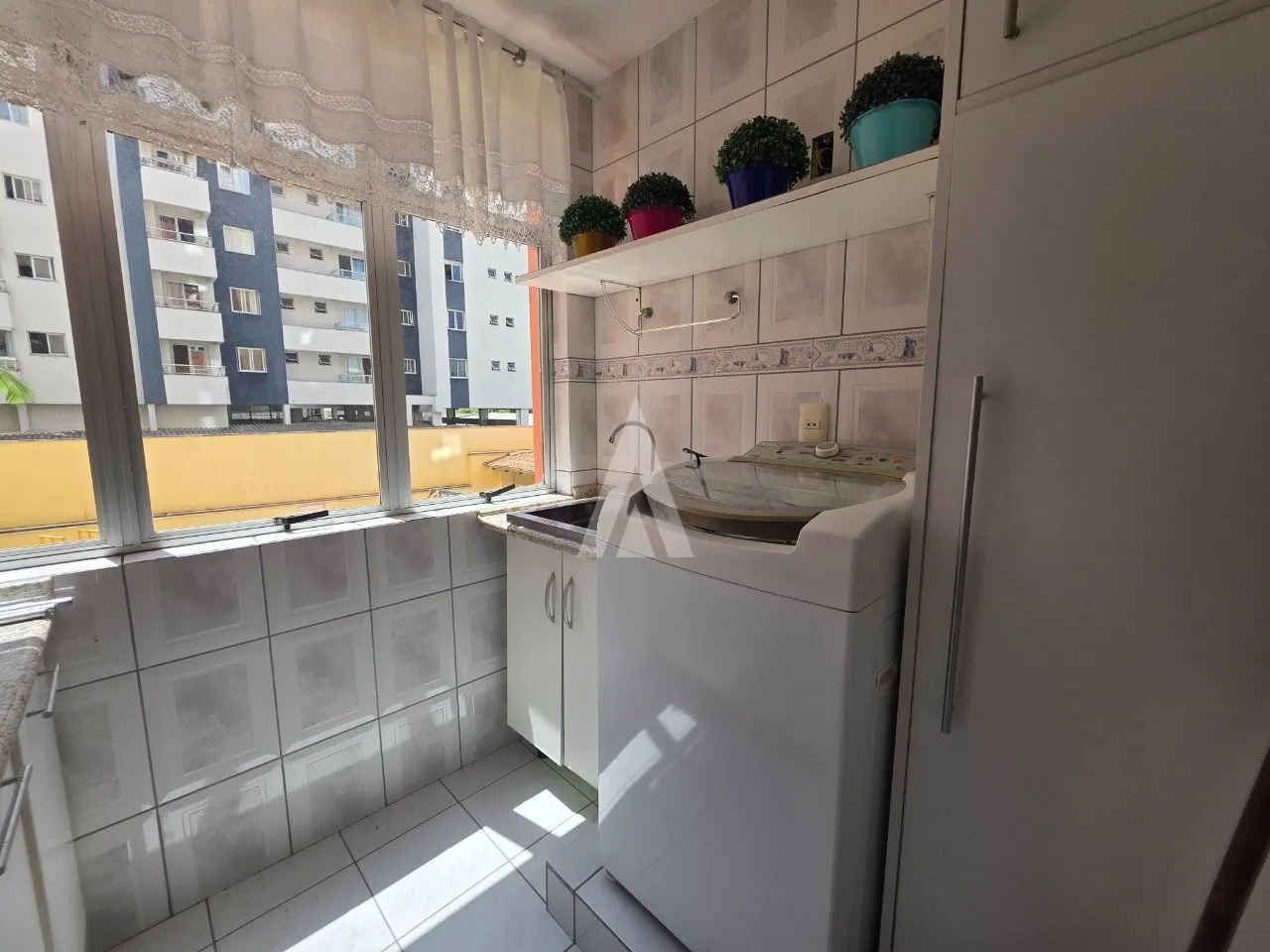 Apartamento com 1 suíte e 2 quartos à venda no bairro Santo Antônio em Joinville-SC por R$590.000,00. — foto 5