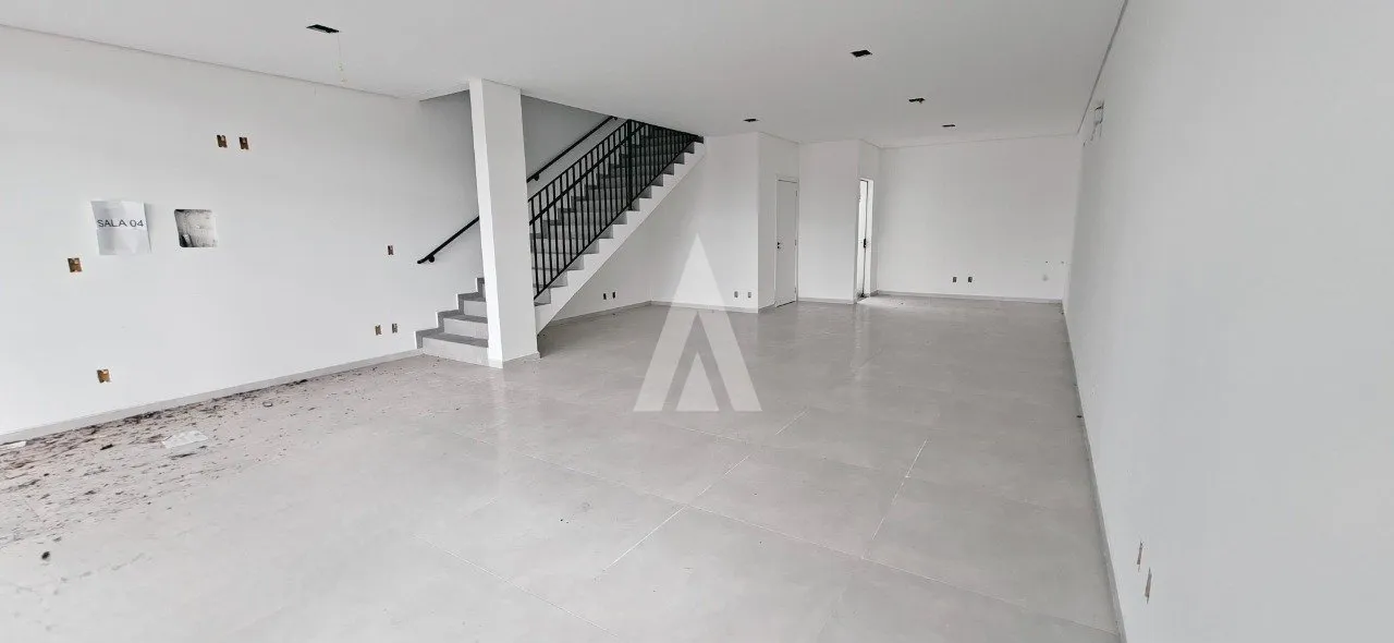 Loja comercial com 133,1m à venda no bairro Anita Garibaldi em Joinville-SC por R$980.000. — foto 6