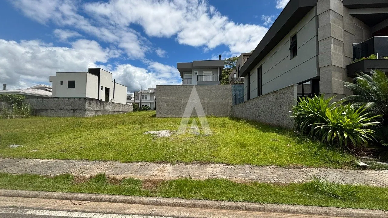 Terreno à venda no bairro Vila Nova em Joinville-SC por R$700.000,00. Terreno com área de 240m. — foto 4
