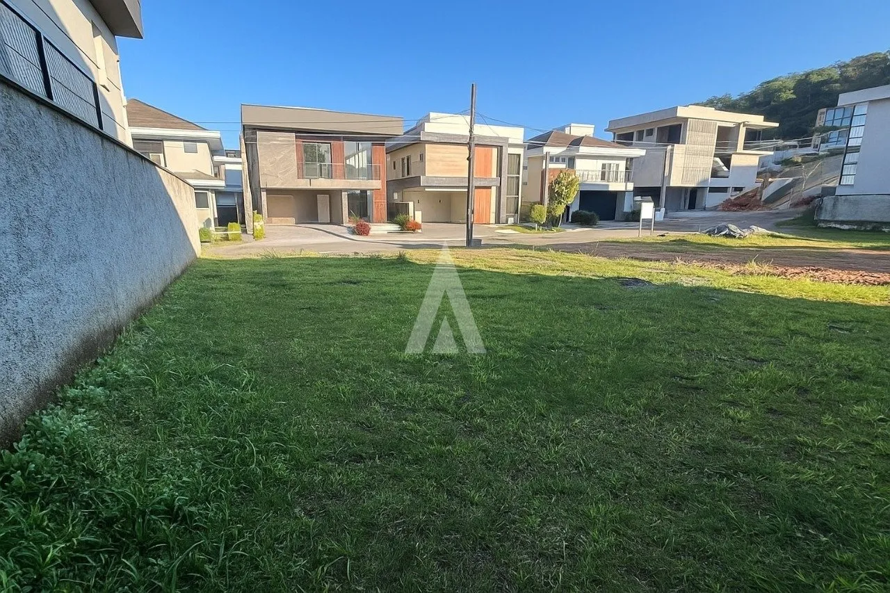 Terreno à venda no bairro Vila Nova em Joinville-SC por R$700.000,00. Terreno com área de 240m. — foto 6