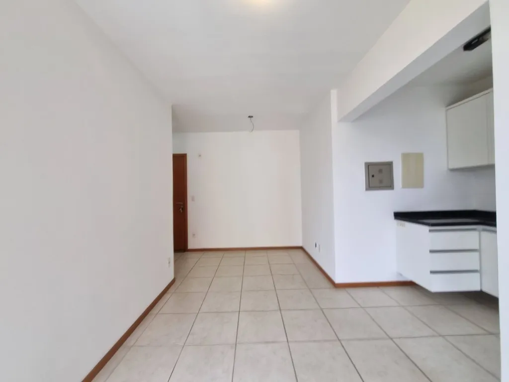Apartamento com 1 suíte mais 1 quarto à venda no bairro Santo Antônio em Joinville - SC por R$ 400.000,00. — foto 3