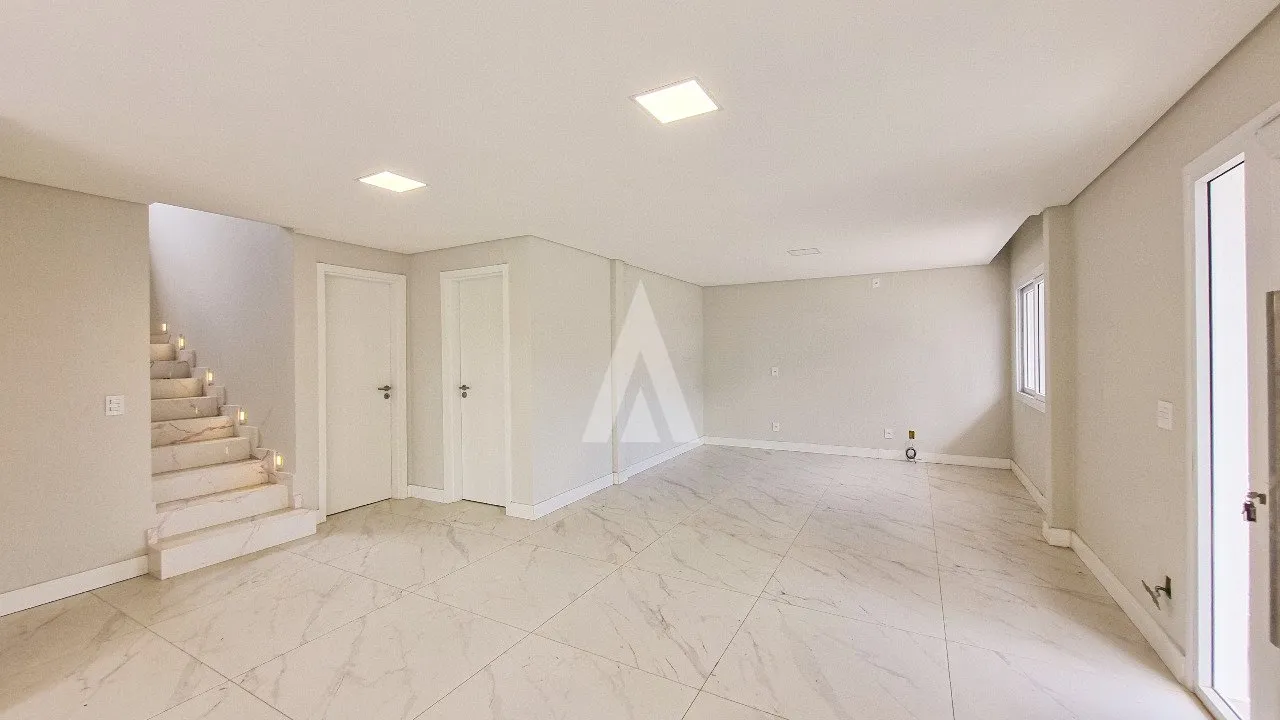 Casa com 4 suítes à venda no bairro Centro em Barra Velha-SC de R$1.900.000,00 por R$1.600.000,00 — foto 3