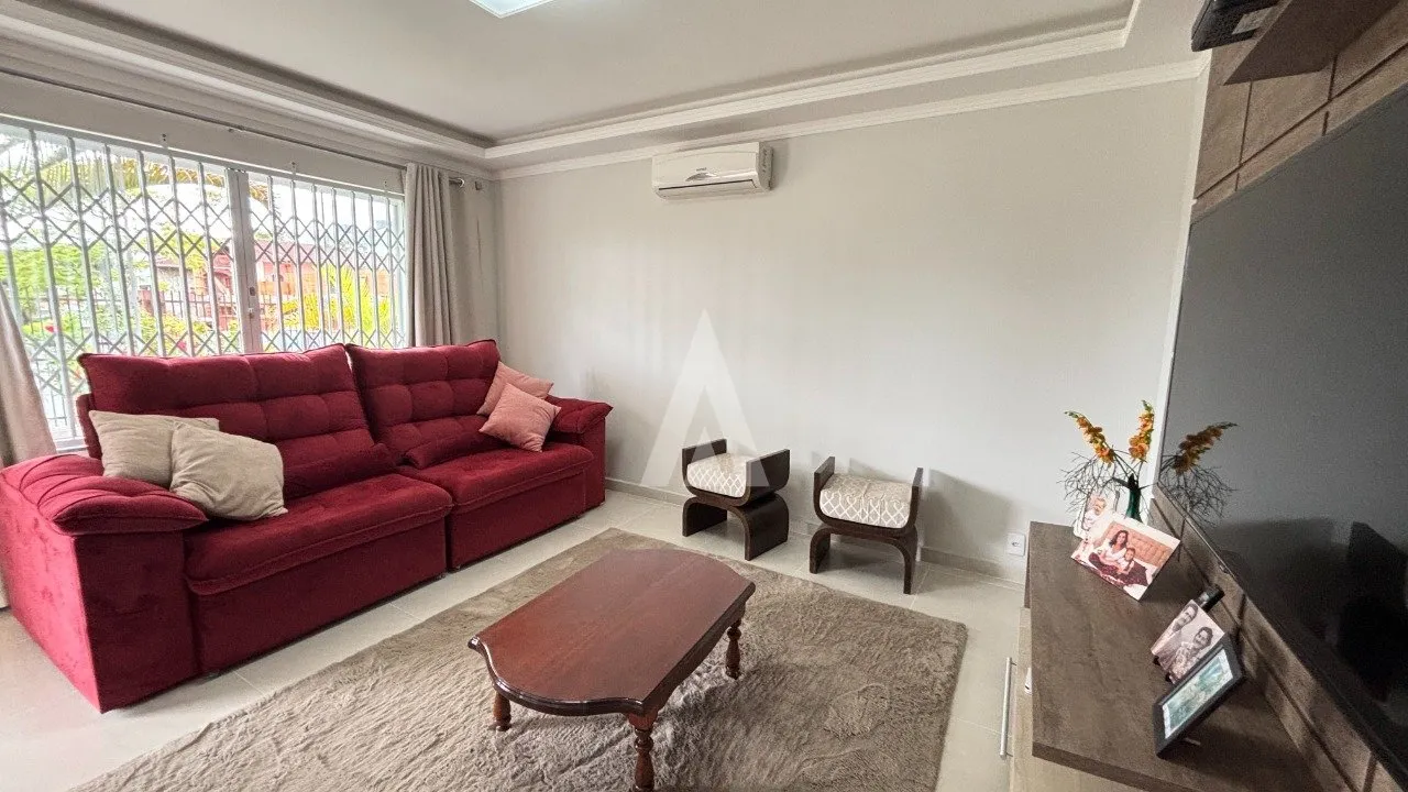 Casa com 2 suítes e 2 quartos à venda no bairro Floresta em Joinville-SC por R$1.500.000,00. — foto 5