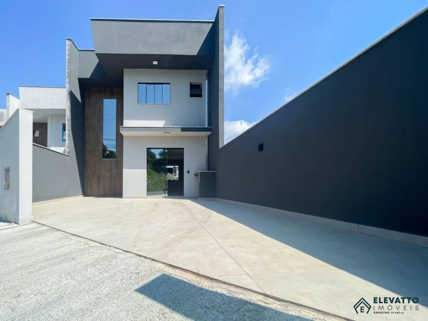 Casa para Venda em Blumenau, Itoupava Norte, 2 dormitórios, 2 banheiros, 2 vagas — foto 2