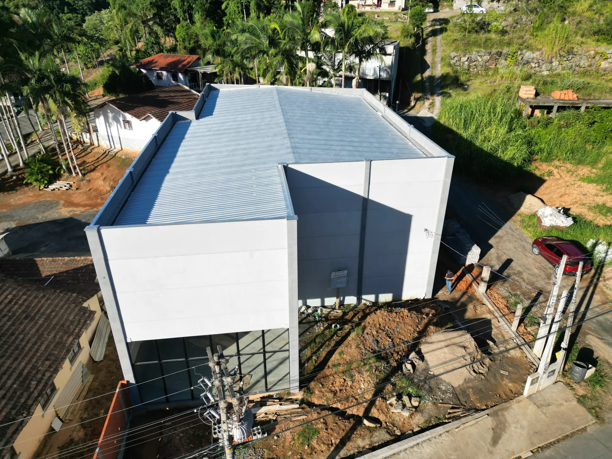 Galpão NOVO e com frente comercial — foto 2