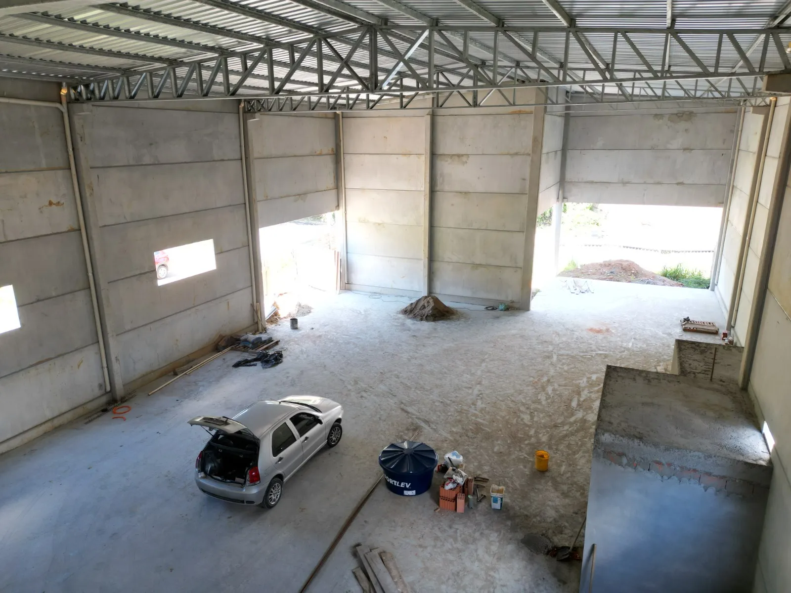 Galpão NOVO a venda frente comercial — foto 4