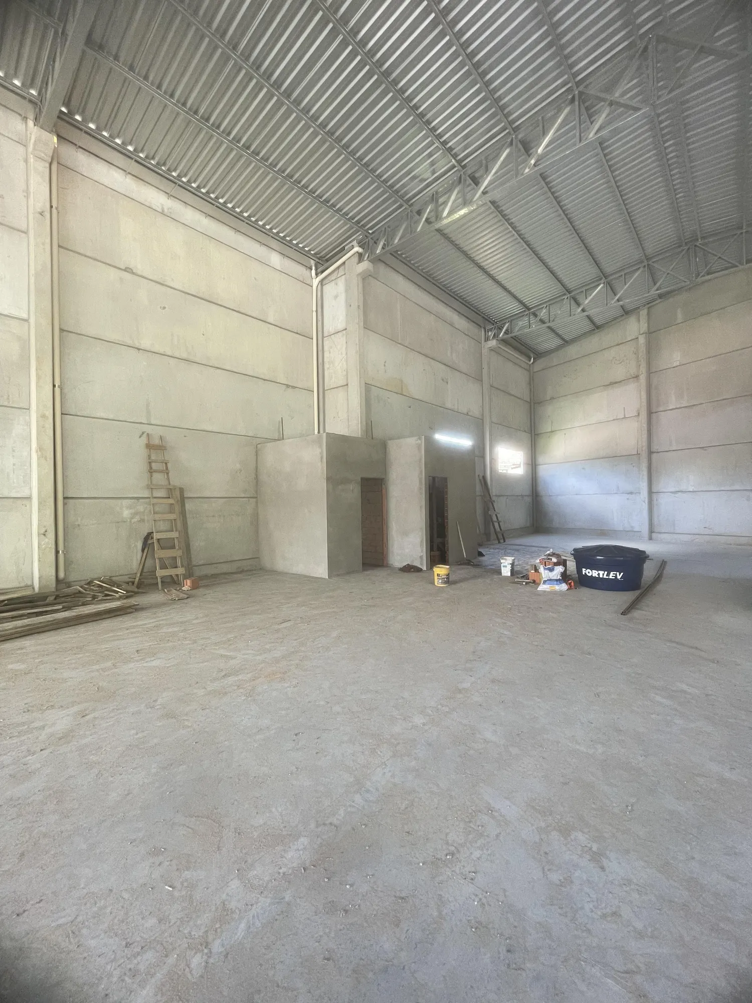 Galpão NOVO a venda frente comercial — foto 6