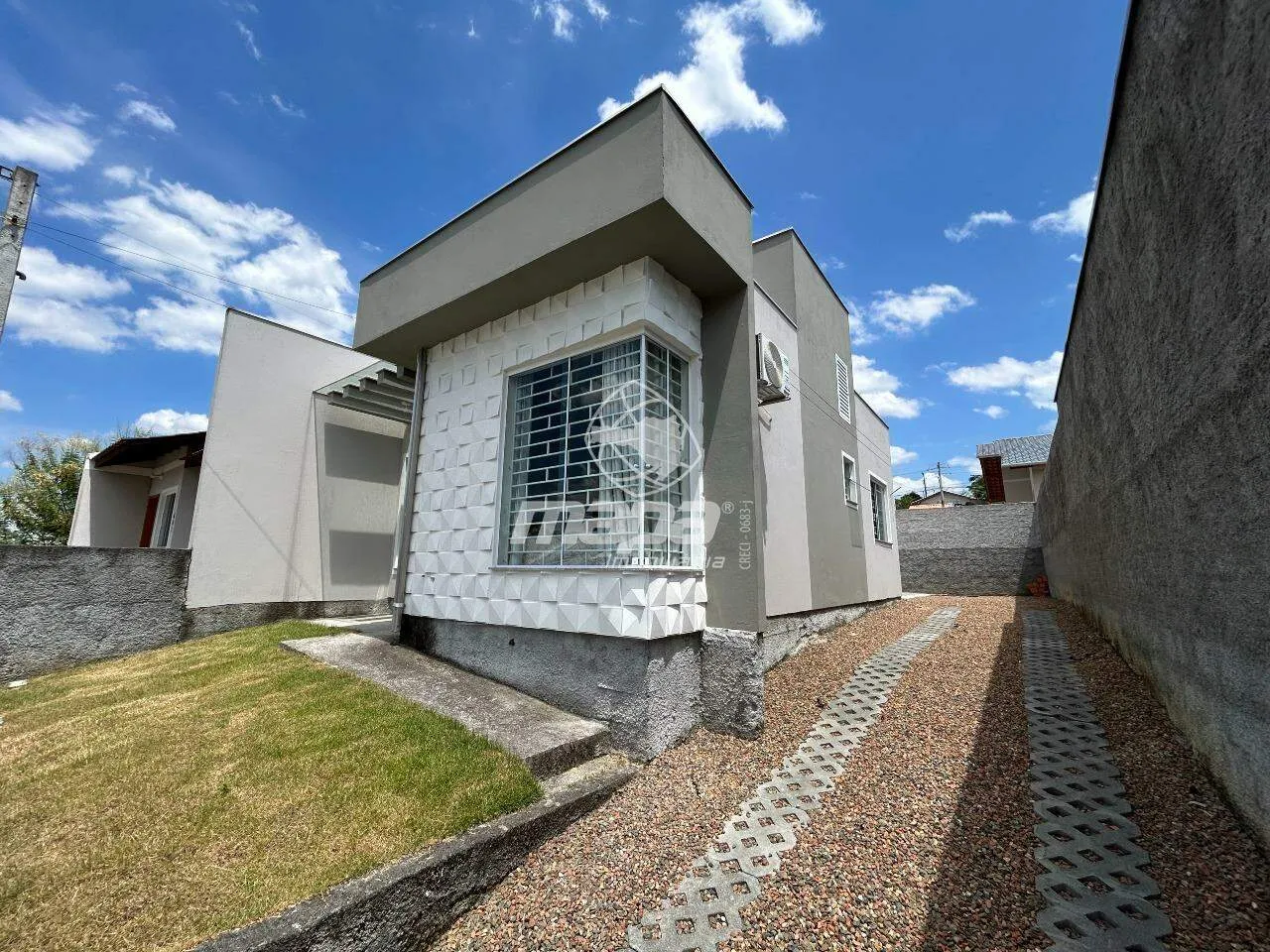 Casa à venda no bairro Mulde, em Indaial, localizada em rua tranquila e predominantemente residencial. — foto 2