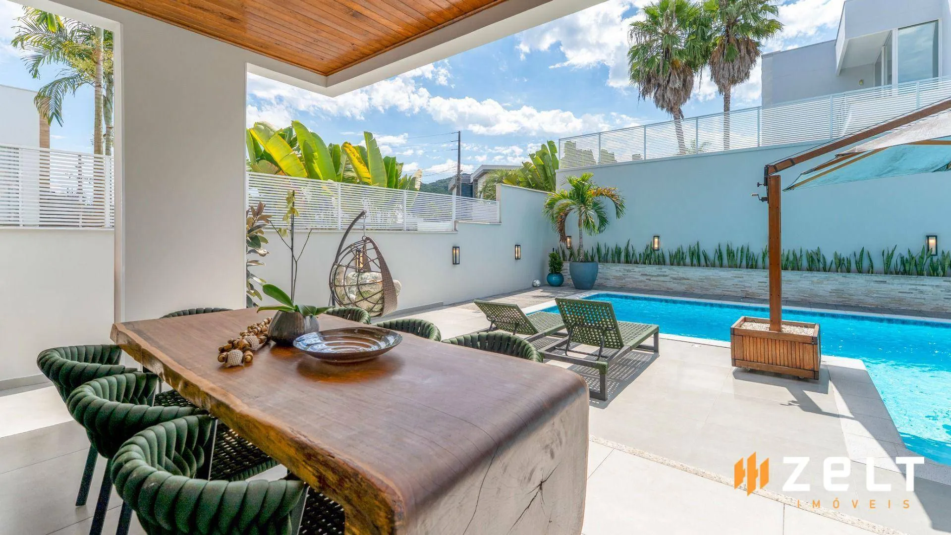 Casa · à venda · 4 quartos · 369m² · Itoupava Central, Blumenau