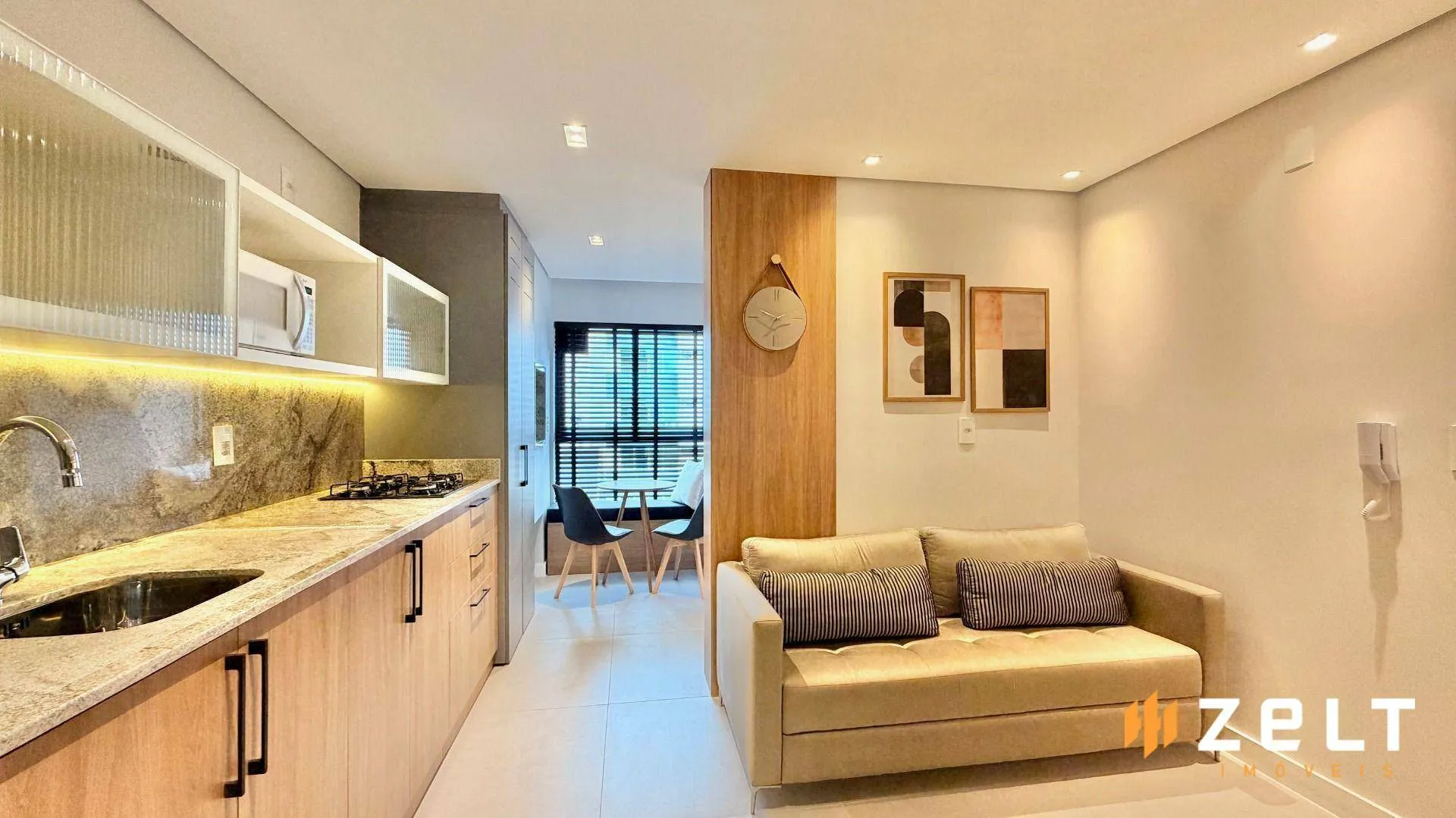 Apartamento com 1 dormitório à venda, 34 m por R$ 480.000,00 - Centro - Blumenau/SC - foto 1