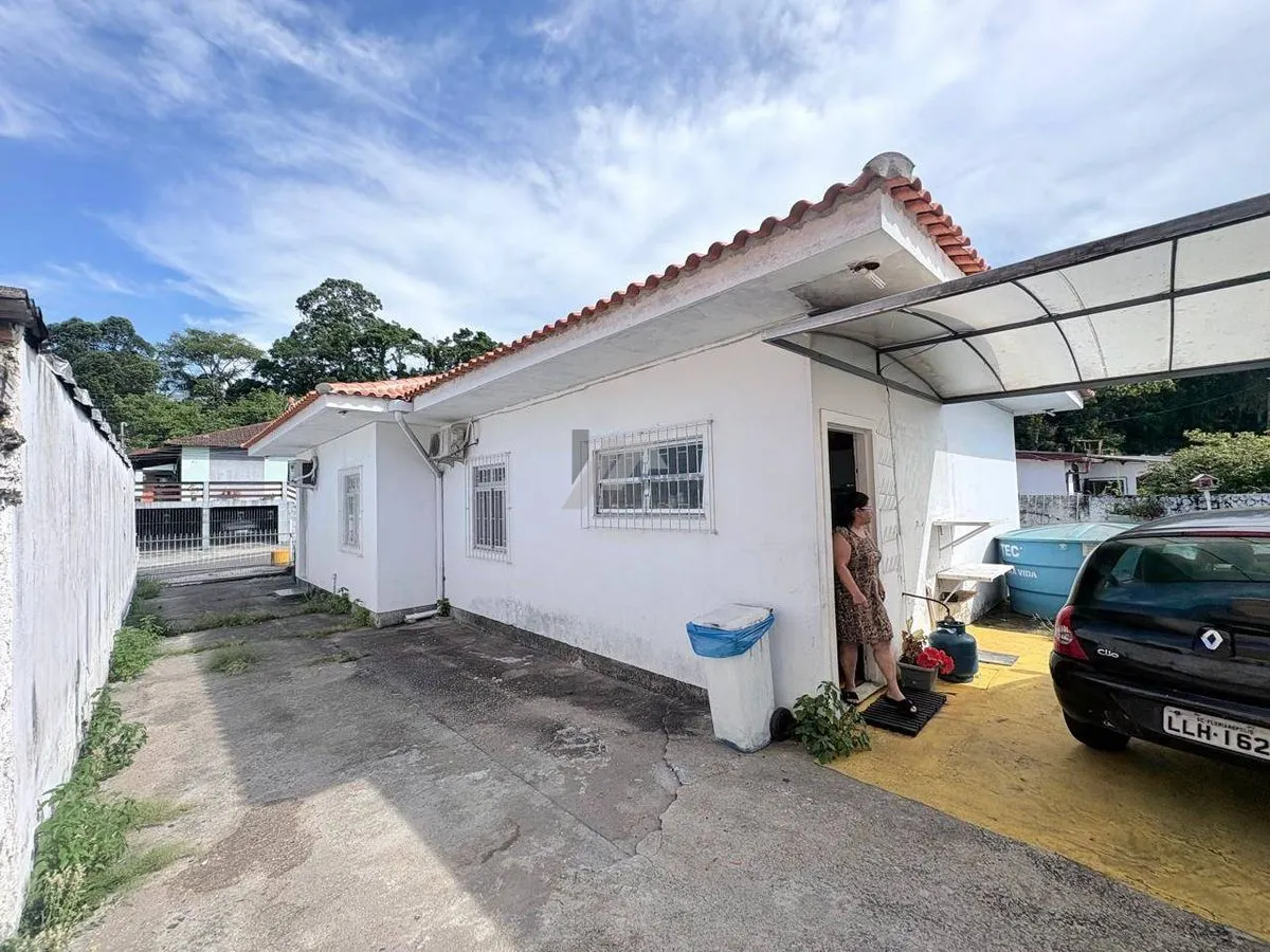 Casa 3 dormitórios com suite para venda Itacorubi Florianópolis — foto 7