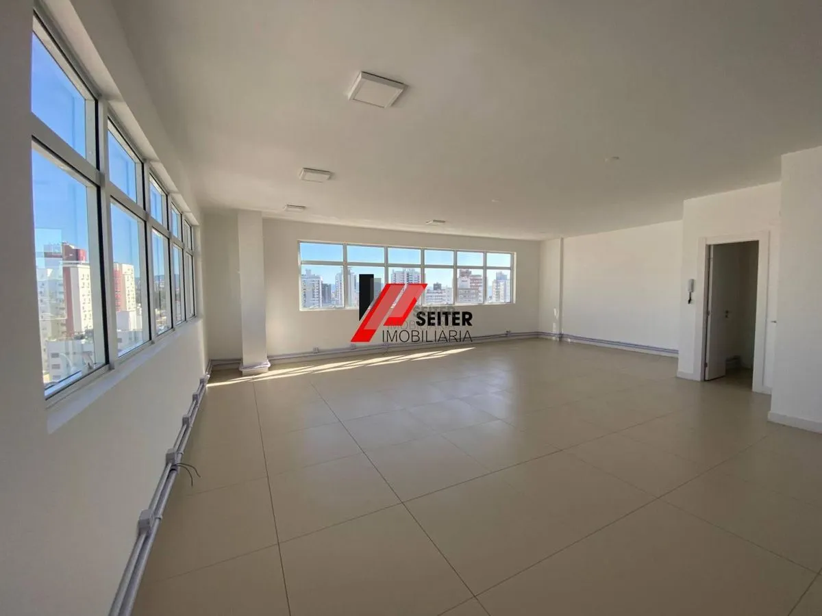 Sala comercial para alugar no estreito — foto 2