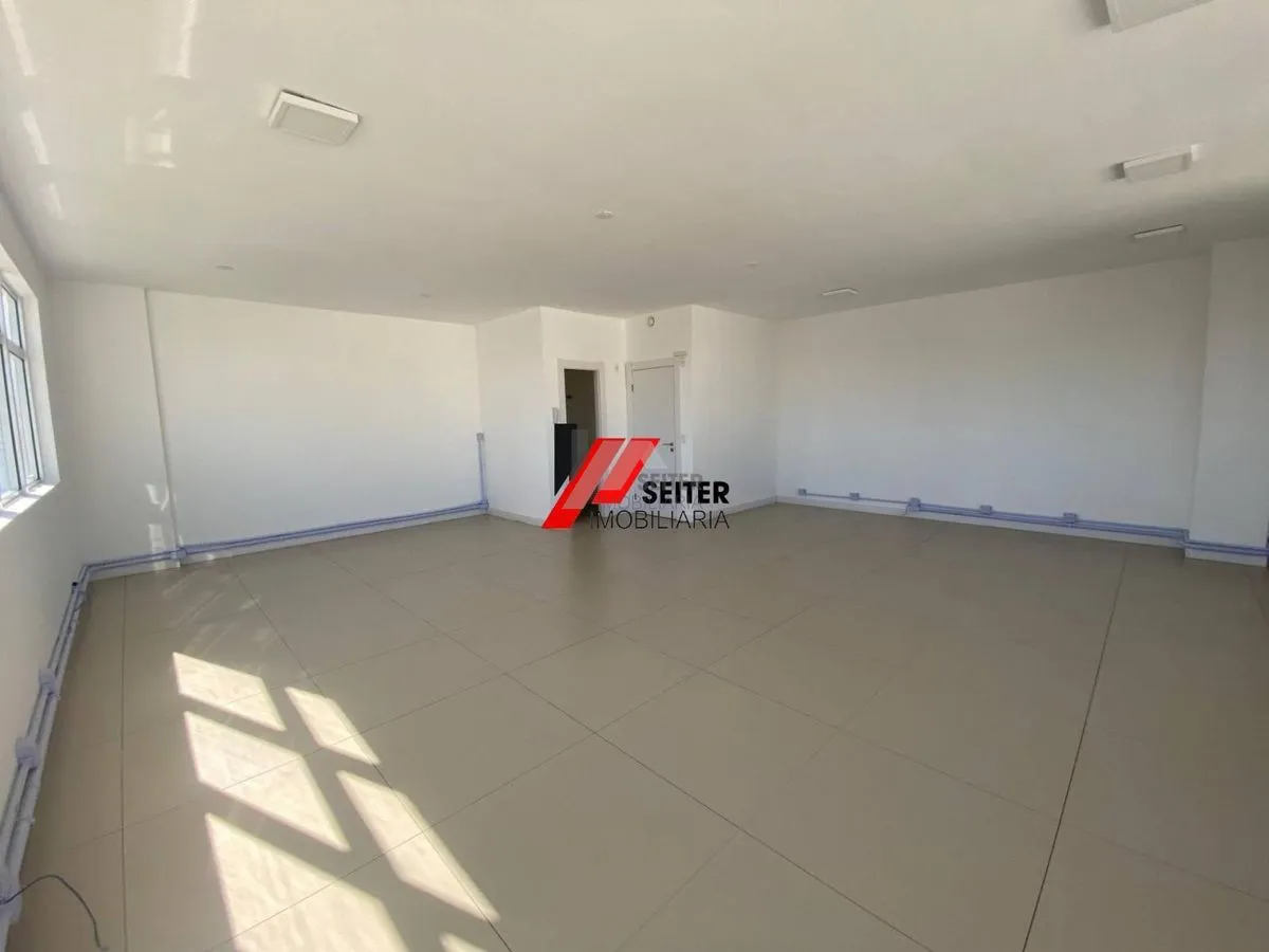 Sala comercial para alugar no estreito — foto 3