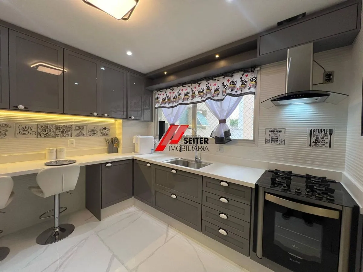 Apartamento a venda Centro de Florianópolis - foto 1