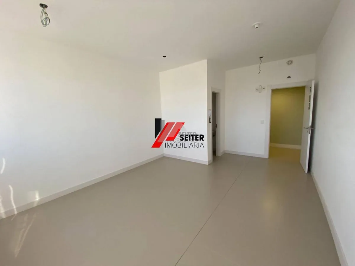 Sala comercial para alugar no estreito — foto 3