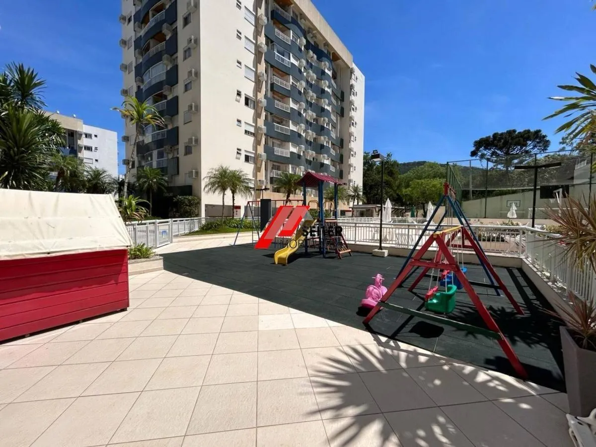 Apartamento de 3 quartos sendo uma suíte à venda no bairro Itacorubi em Florianópolis - foto 1