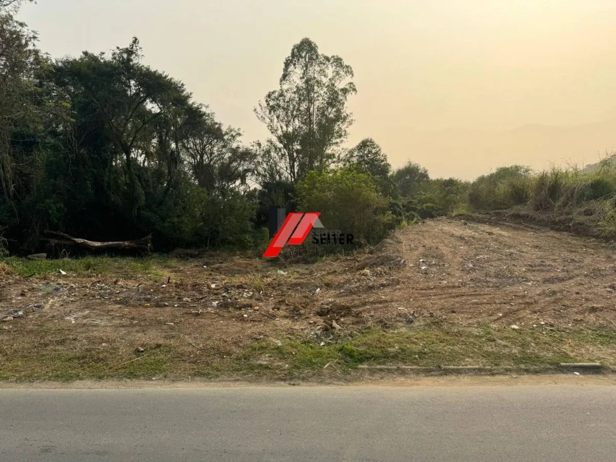 Excelente Terreno à venda no Bairro Agronômica em Florianópolis - foto 1