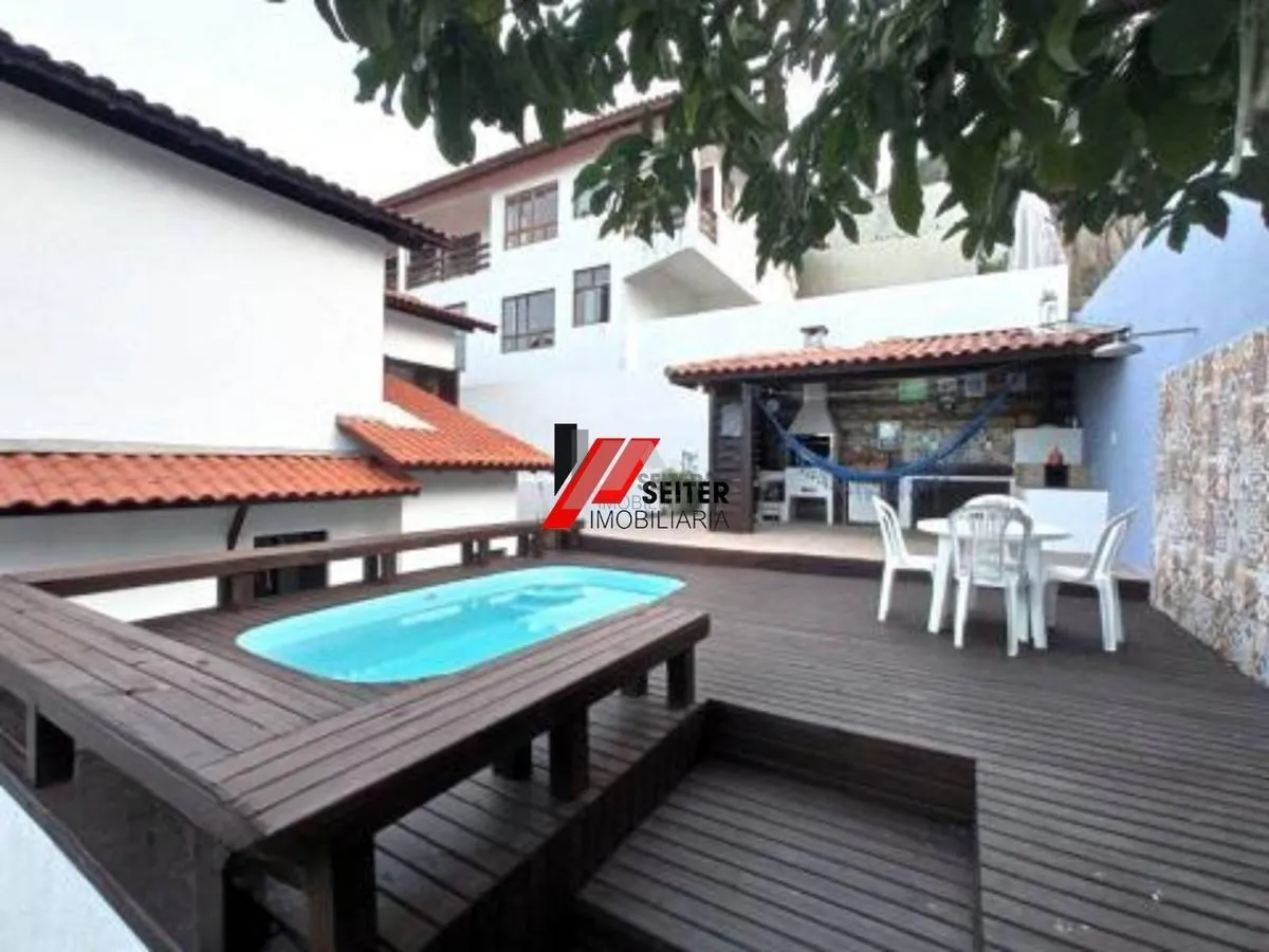 Casa com 3 dormitórios, sendo 1 suíte a venda, com área de 214,82m Trindade - foto 1