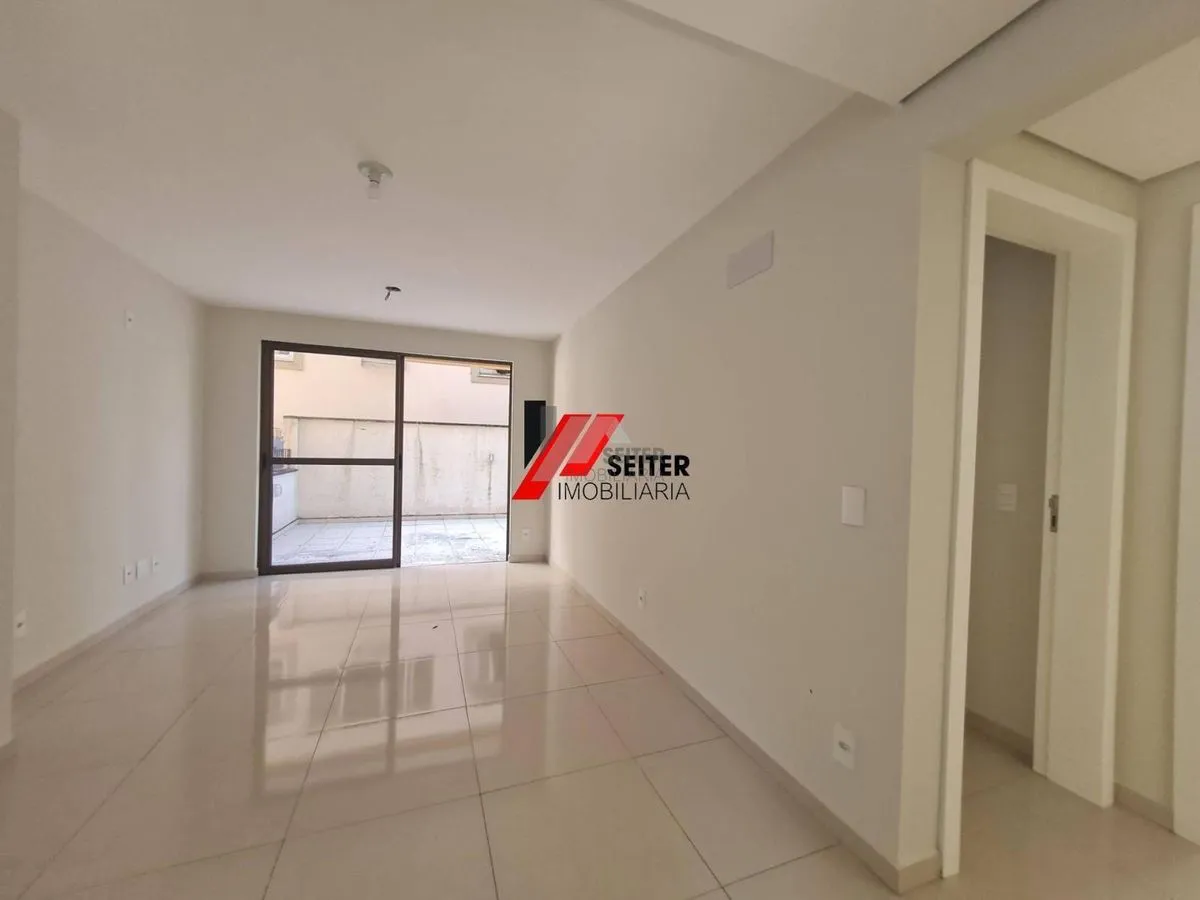Apartamento com 2 dormitórios na Trindade em Florianópolis - foto 1