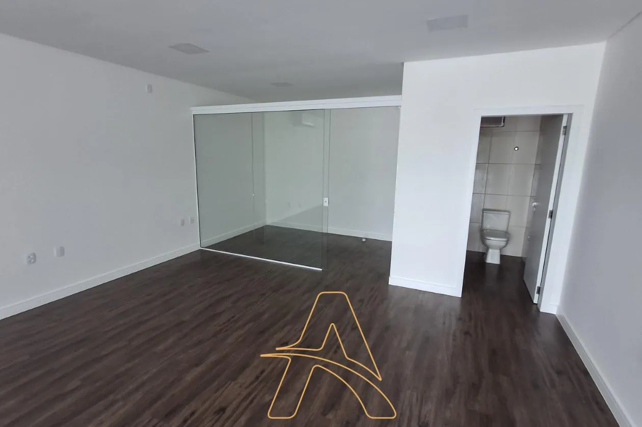 Sala Comercial Térrea com Vitrine no Bairro Velha — foto 3