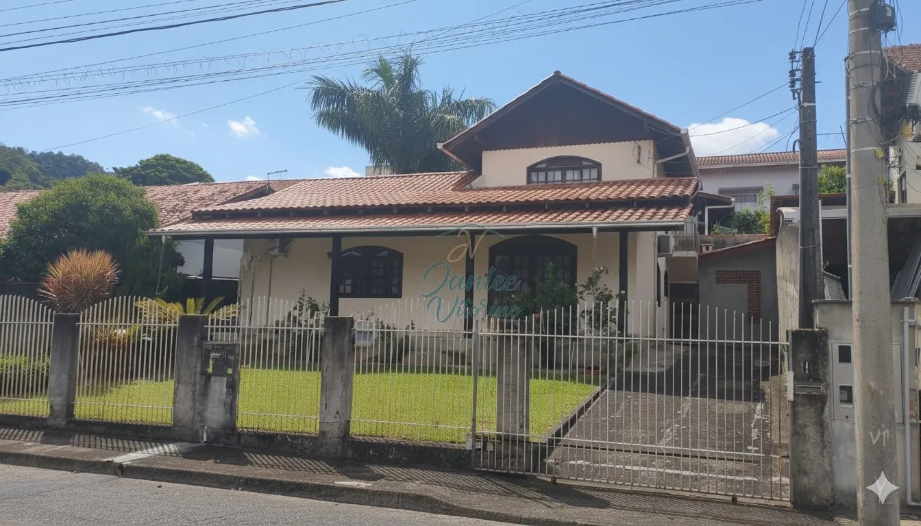 CASA RESIDENCIAL - BAIRRO VELHA - SEMI MOBILIADA — foto 2