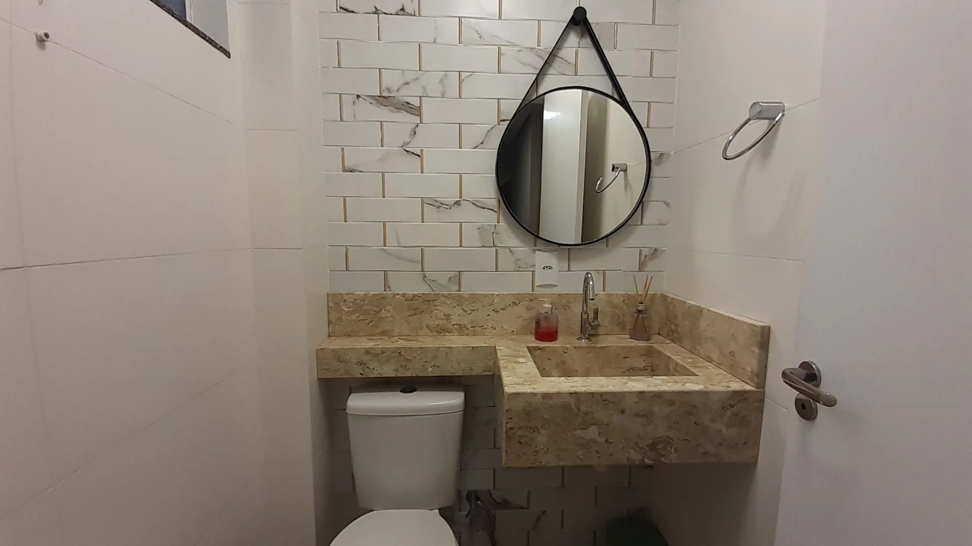 Casa no litoral mobiliada com 3 dormitórios para alugar, 110 m - Itacolomi - Balneário Piçarras/SC — foto 5