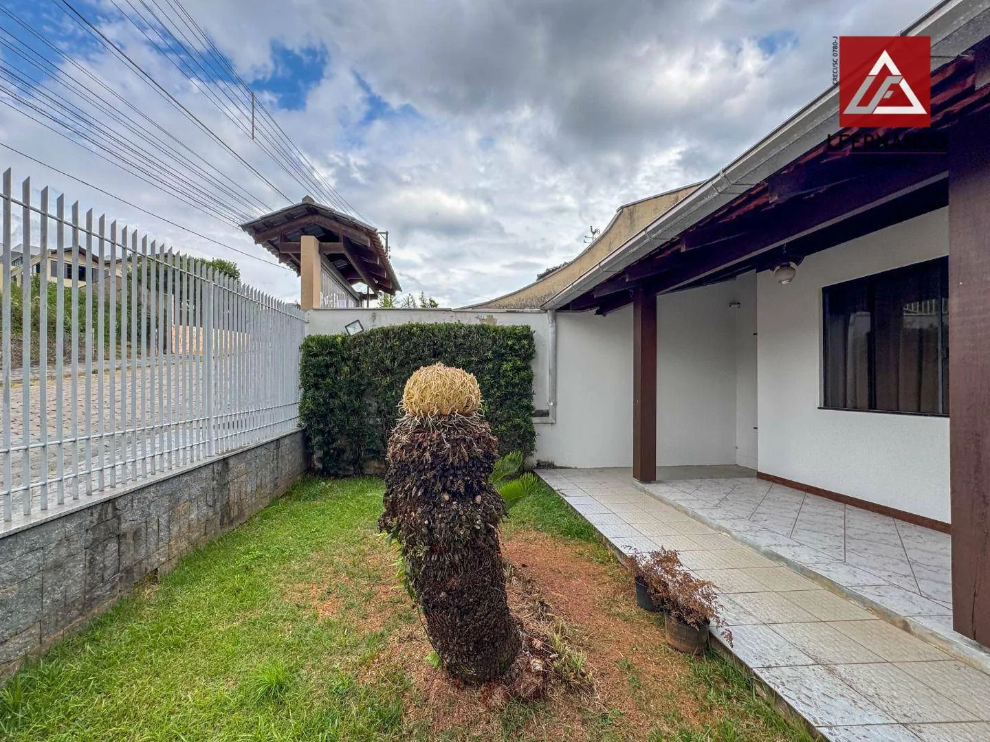 Casa com 4 dormitórios, sendo 2 suítes à venda, 416 m por R$ 1.090.000 - Garcia - Blumenau/SC — foto 3