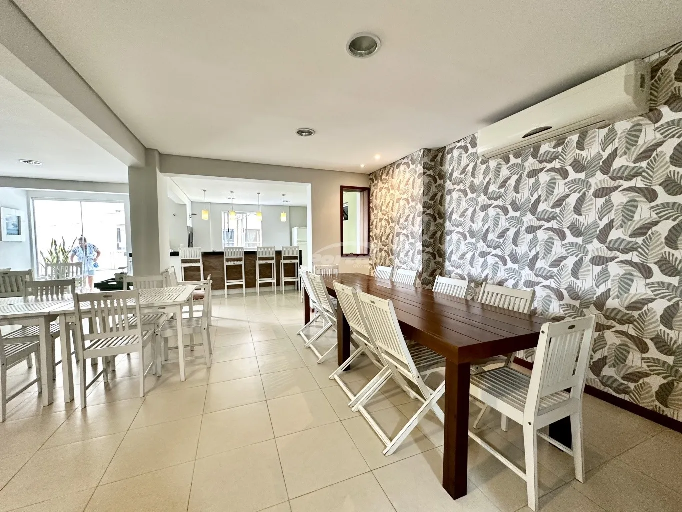 Apartamento mobiliado disponível para locação no bairro Centro, em Balneário Piçarras. (Cód. 22991) — foto 6