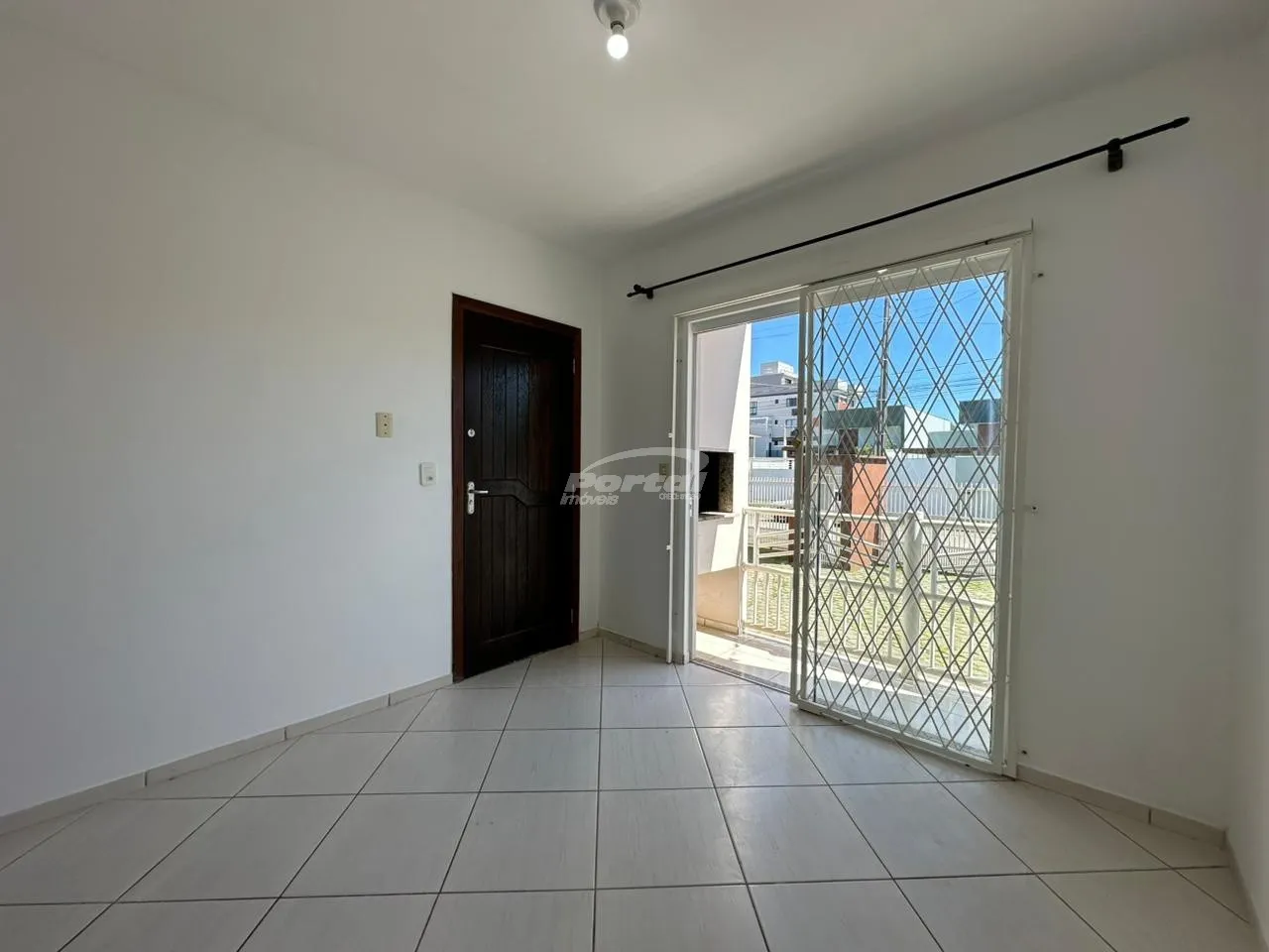 Apartamento com 2 dormitórios, sendo 1 suíte no bairro Itacolomi em Balneário Piçarras/SC (Cód. 22994) — foto 5
