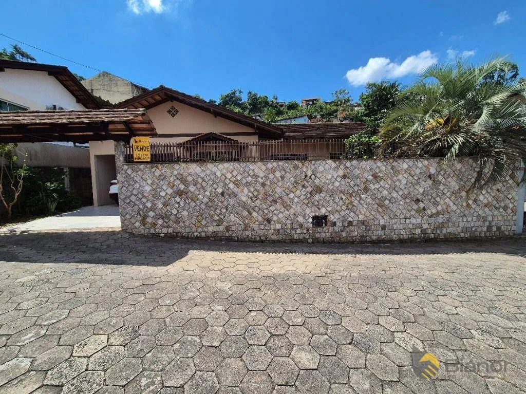 Casa com 3 dormitórios à venda, 160 m por R$ 750.000,00 - Escola Agrícola - Blumenau/SC - foto 1