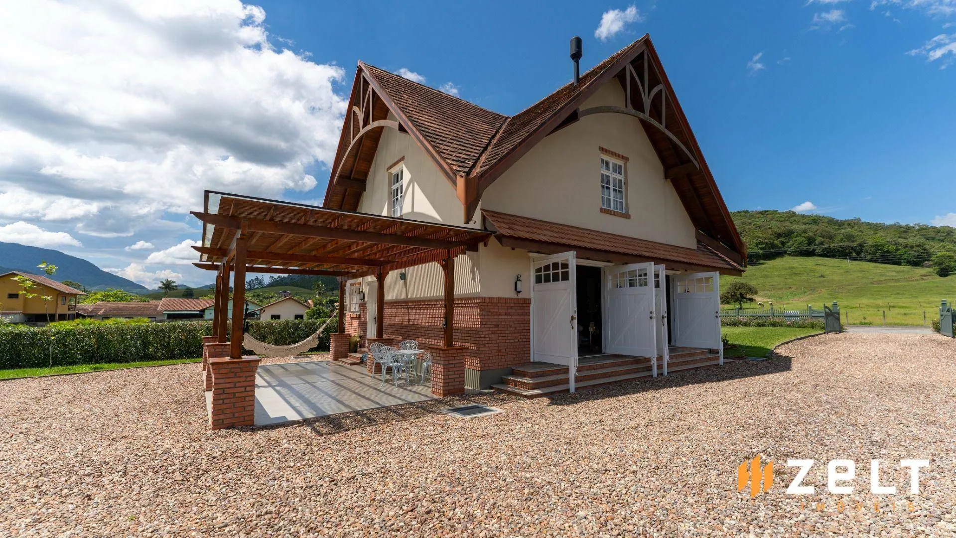 Lindíssima casa à venda, 355 m por R$ 3.200.000 - Testo Alto - Pomerode/SC — foto 4